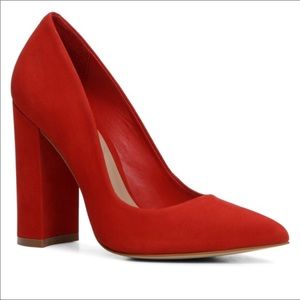 Red orange chunky pointy toe heels